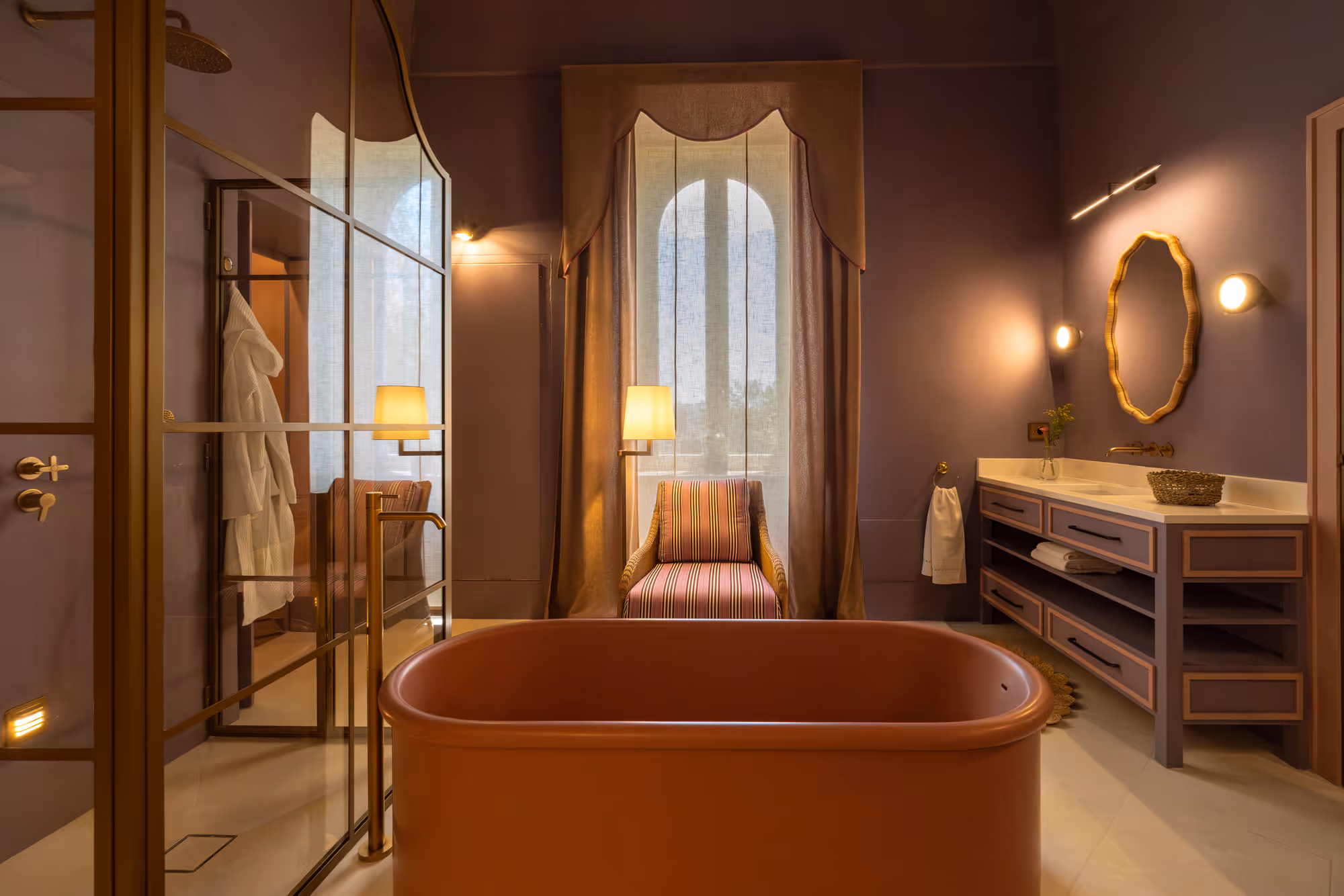 Essentia Creatix, interior detail 5